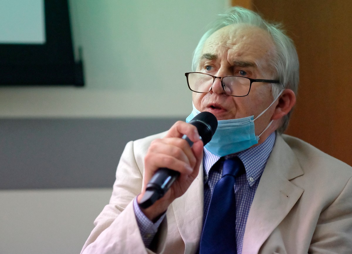Prof. Marian Zembala