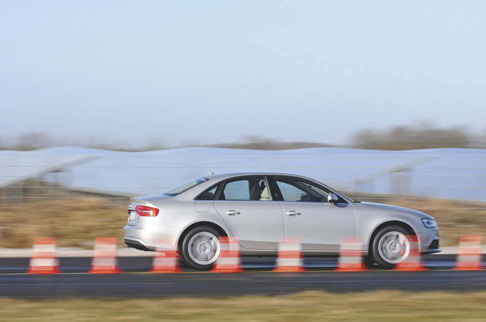 Czy Audi A4 jest lepsze od BMW 3?