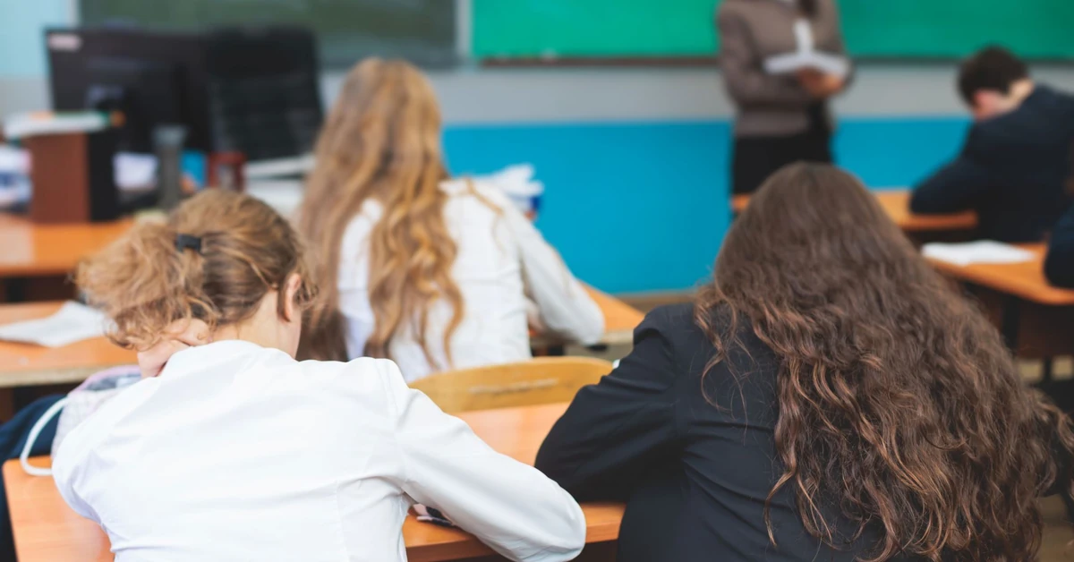 Co z nowymi zasadami ortografii na egzaminach? CKE informuje w sprawie egzaminów ósmoklasisty, maturalnego i eksternistycznych