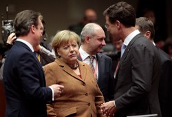 Media: Camerkel wysadził z siodła Merkollande