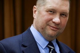 tak wzbogacili się na pieniądzach z ministerstwa edukacji. jest zawiad