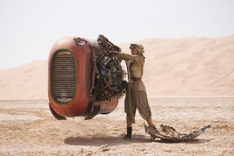 Dlaczego warto obejrzeć nowe 'Gwiezdne wojny'?