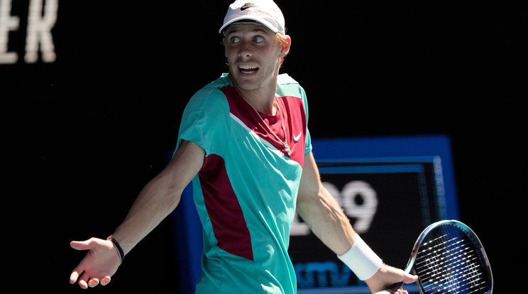 Shapovalov kifakadt a bíróra Fotó: profimedia