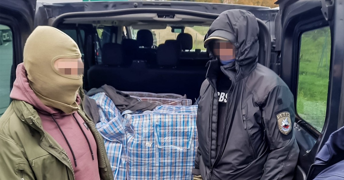 Spektakularna akcja służb. Uderzyli w narkotykowy gang. Wśród zatrzymanych żołnierz i pseudokibic