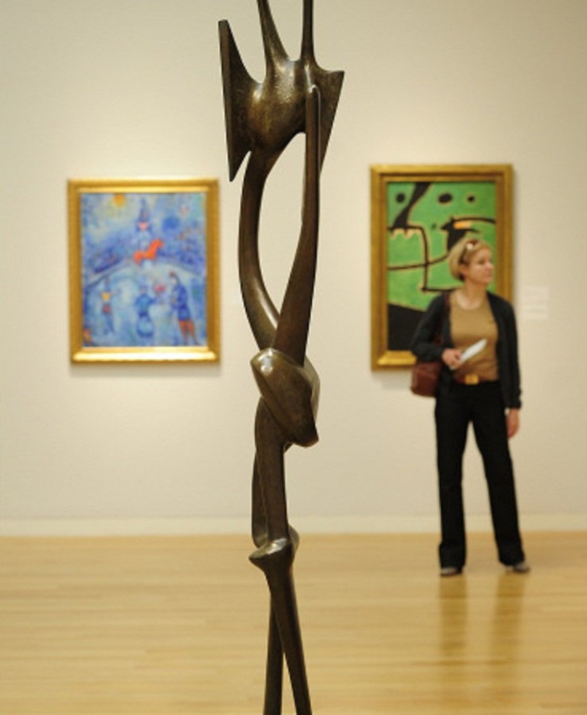 Murov "Stojeći lik" na izložbi u "Sotbiju" u Njujorku 2011.