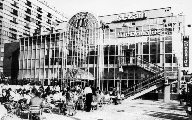 Otwarcie restauracji McDonald's w Warszawie