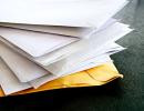 Każdego roku ZUS wysyła pół miliona poleconych listów (losowania są dwa razy w roku) do osób, które nie wybraly OFE w ustawowym czasie. Koszt takiej operacji – 1 – 2 mln zł. fot. shutterstock.com