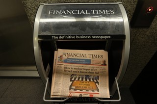 Pearson nie wyklucza sprzedaży dziennika “Financial Times”