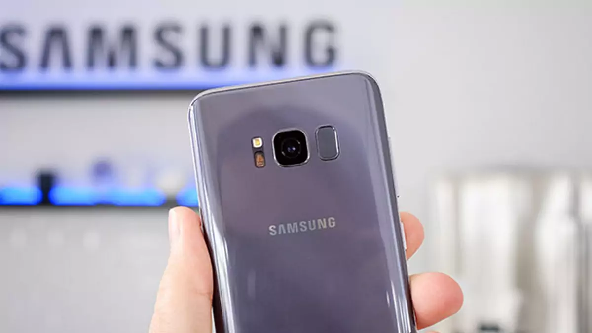 Samsung Galaxy S8 - mechanizm rozpoznawania twarzy oszukany zdjęciem (wideo)