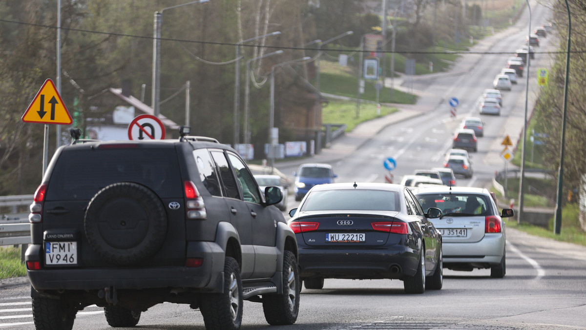 Utrudnienia na zakopiance. Polacy wracają z wielkanocnego pobytu na Podhalu 