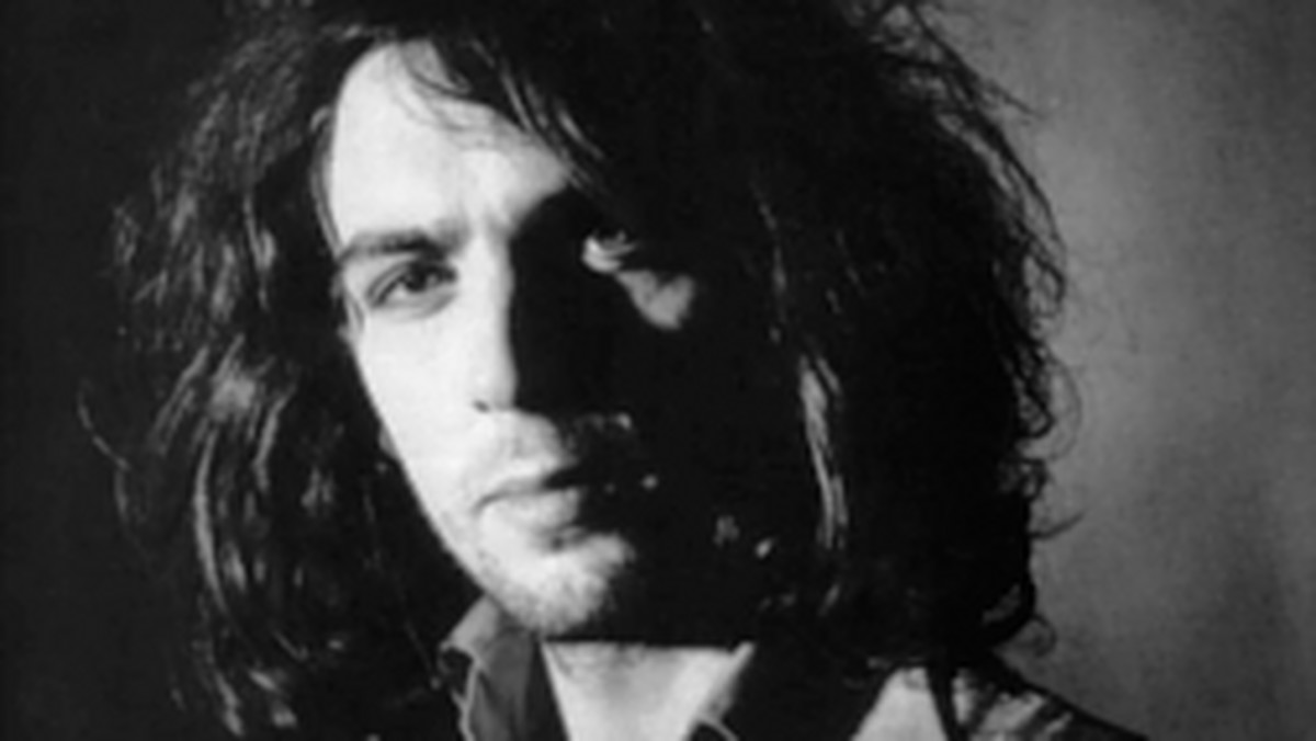 W piątek, 7 lipca, zmarł Syd Barrett, jeden z założycieli legendarnej brytyjskiej grupy Pink Floyd. Muzyk miał 60 lat. Przyczyną zgonu były komplikacje wywołane cukrzycą.