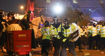 Blisko 50 osób aresztowanych, ranni policjanci, psy i konie. Anglicy podali bilans starć z kibicami Legii