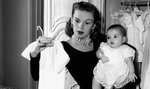 Liza Minnelli padła ofiarą legendy swojej matki. „Dajcie mi jakiekolwiek leki, które macie” – miała prosić przyjaciół