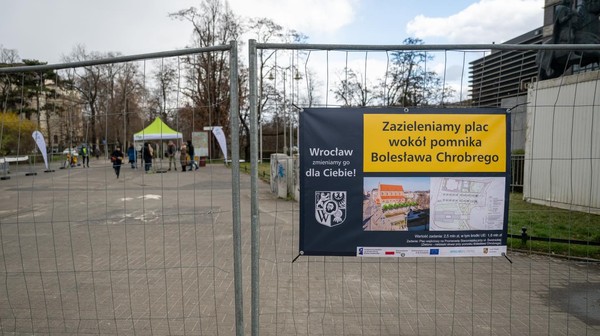 Przy pomniku Chrobrego ruszyła inwestycja
