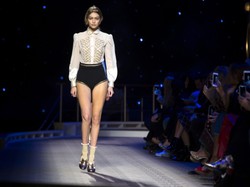 Bez niej nie może się obejść prawie żaden pokaz. Zachwycająca Gigi Hadid