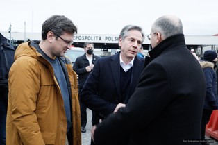 Rozmowa Blinken-Kułeba. USA zapowiedziały dodatkową pomoc finansową dla Ukrainy