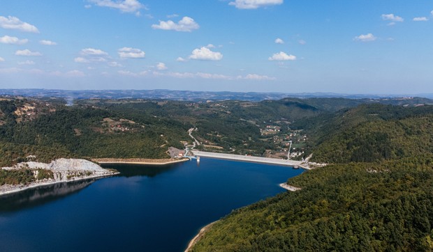 Jezero Rovni