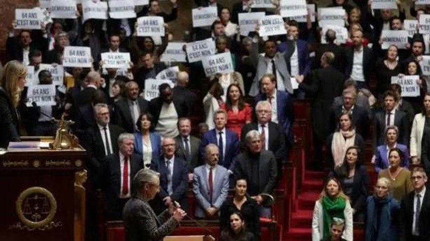 Francuski poslanici tokom glasanja o novom zakonu o penzijama | Foto: Reuters