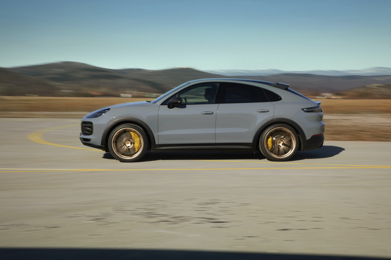 Porsche Cayenne Coupe Turbo GT