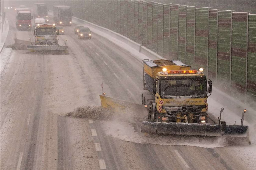 Śnieżyce i korki! Święta też spędzimy w autach?!