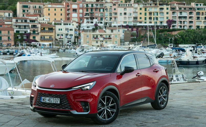 Lexus LBX