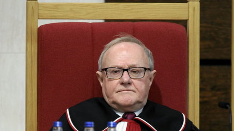 Prof. Biernat: TK upadł, Przyłębska nie jest prezesem. Ignorować go, nie publikować wyroków
