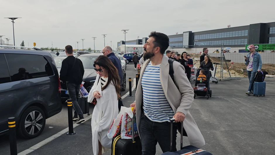 Ognjen Amidžić sa devojkom sleteo u Beograd