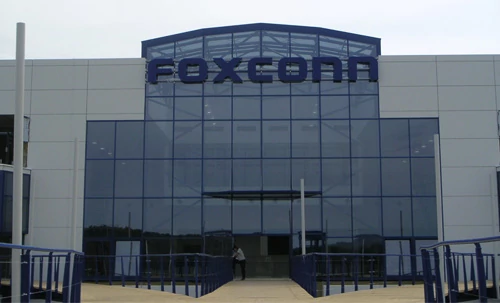 Foxconn to największy na świecie producent OEM. Sprzęt zamawiają u niego prawie wszystkie liczące się na rynku marki. Jednym z największych odbiorców jest amerykańskie Apple