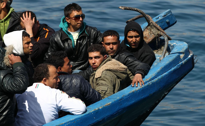 Włoski wicepremier Luigi di Maio zagroził, że Rzym wstrzyma składki do budżetu UE, jeśli do piątku wieczór Unia nie znajdzie krajów, które przyjmą 170 imigrantów zablokowanych w sycylijskim porcie Katania na pokładzie okrętu Diciotti, należącego do włoskiej Straży Przybrzeżnej.