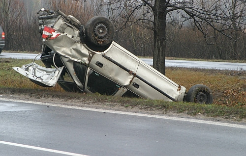 Kierowco włącz myślenie! To nie drogi są winne!