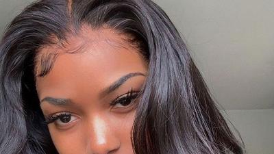 A frontal wig {pinterest]