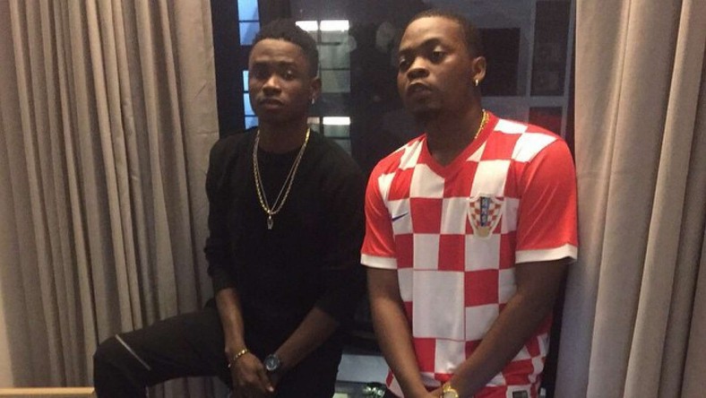 Logo Benz video Lil Kesh ft Olamide