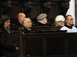 Rosjanie nakazali polskim prokuratorom przesłuchać setki pielgrzymów