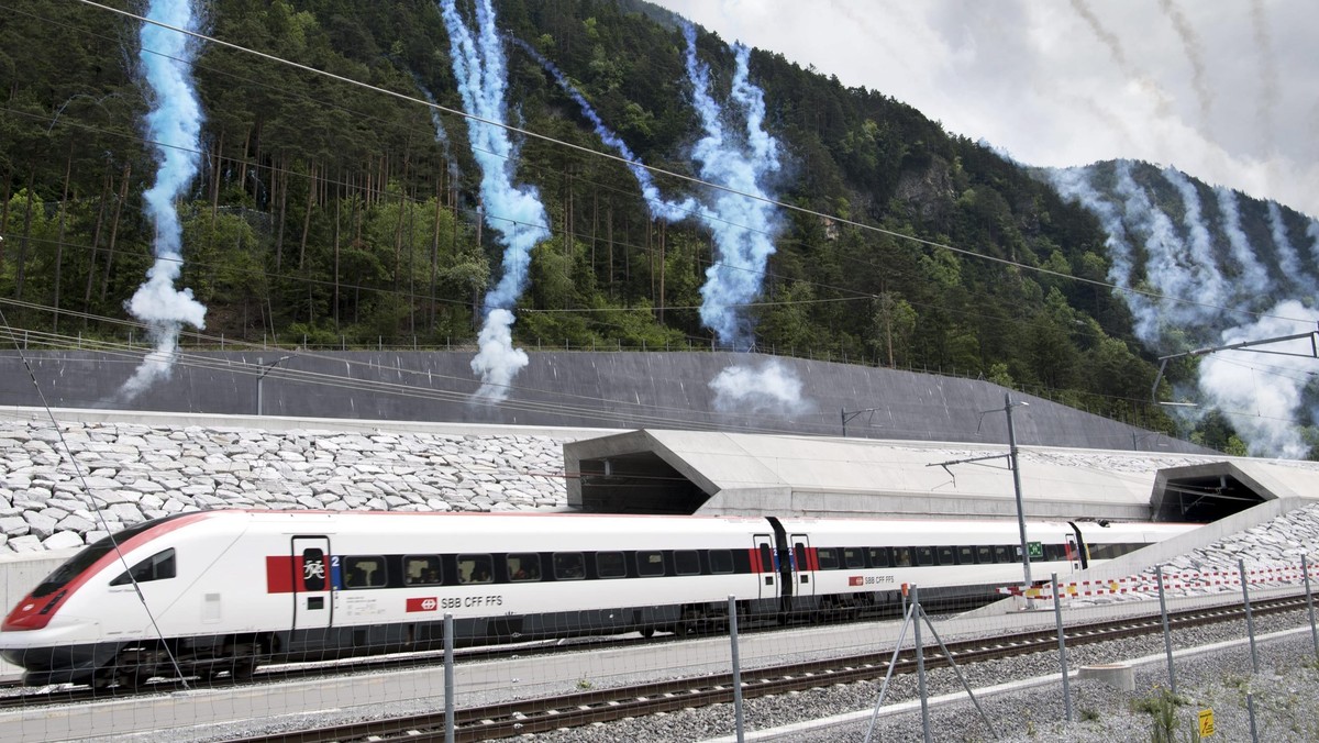 Gotthard rail tunnel opening