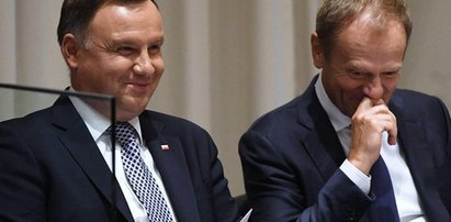 Bunt w PiS! Chcą zniszczyć prezydenta Dudę