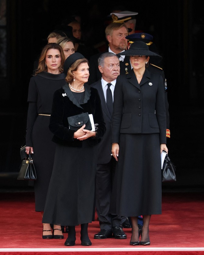Sahrana kralja Haralda V u Oslu: kraljica Silvija i kraljica Meri