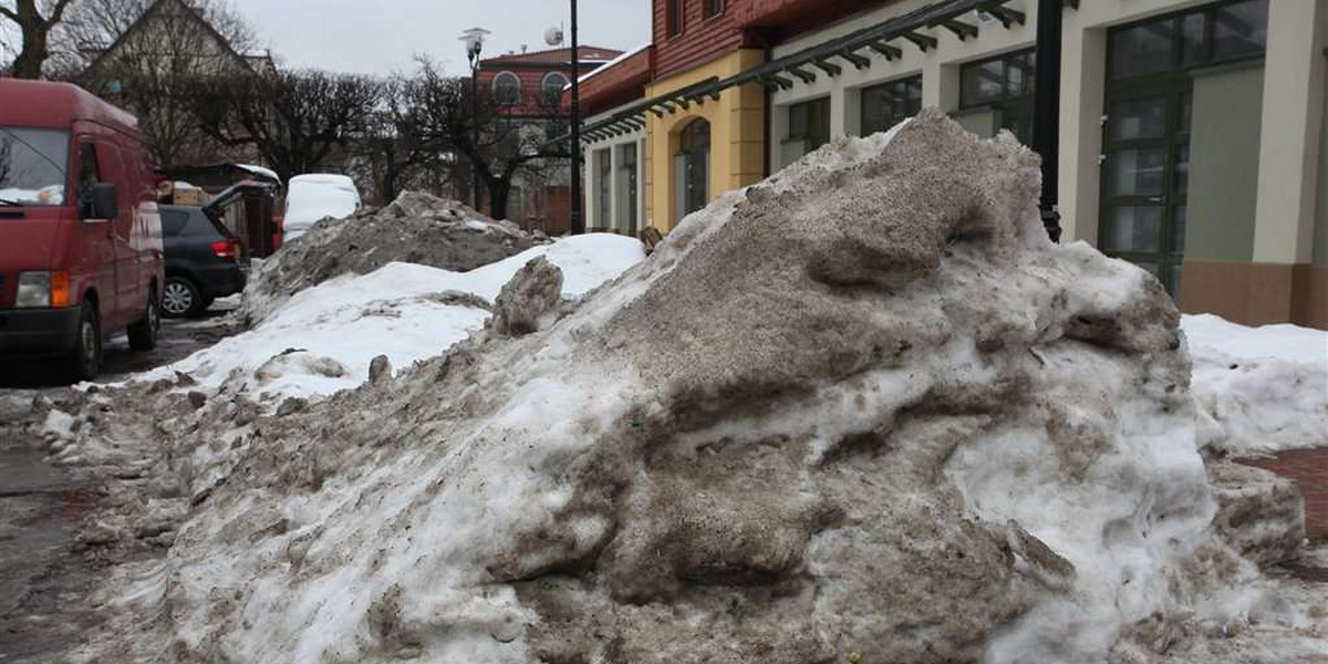 Gdańsk, śnieg, błoto, sprzątanie, potop, powódź