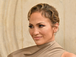 Tiszta apja! Így néz ki most Jennifer Lopez ritkán látott 16 éves fia