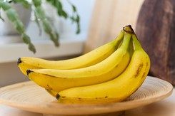 Skórka bananowa z octem to mieszanka niezbędna w każdym domu. Zdziwisz się, jakie ma zastosowanie!