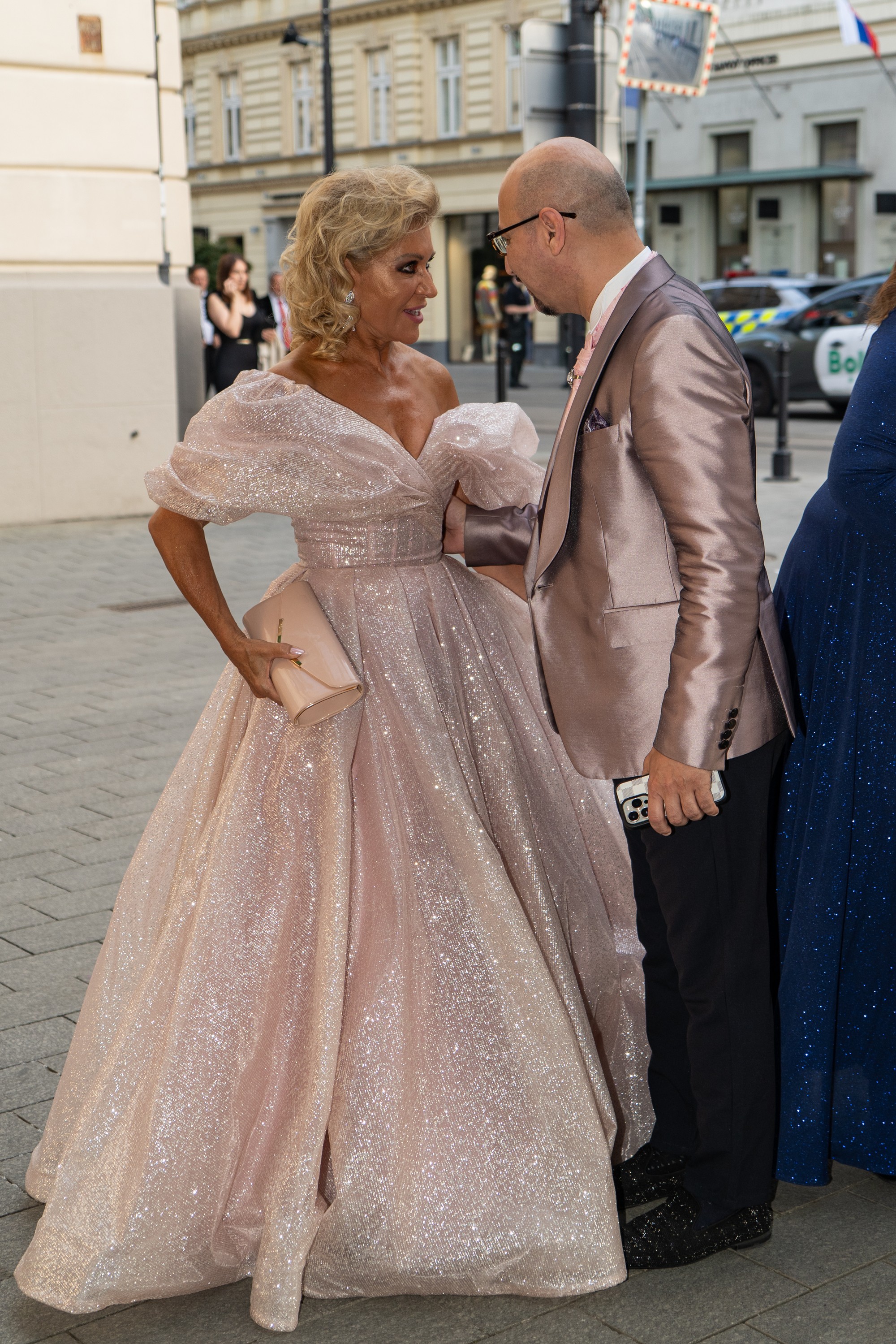 Eliška Kubíková a Richard Rikkon na odovzdávaní ocenení Slovenka roka.