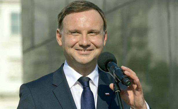 Najgorsze w bieżącej kadencji oceny Sejmu; stabilne prezydenta. SONDAŻ CBOS