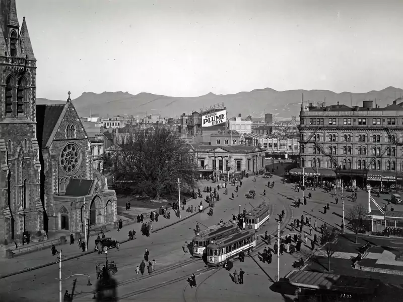 Tak wyglądało centrum Christchurch w latach 50. / Getty Images