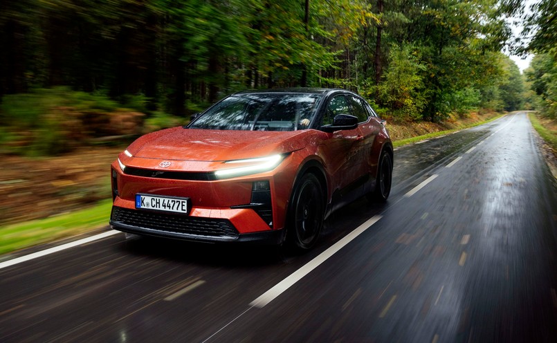 Nowa Toyota C-HR+