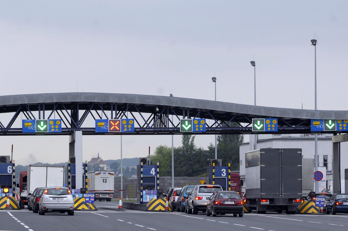 Punkt poboru opłat za przejazd autostradą A4.
