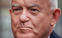 Leszek Miller upomina się o Polaków zamordowanych na Wołyniu i krytykuje PiS: Postawa błędna i haniebna