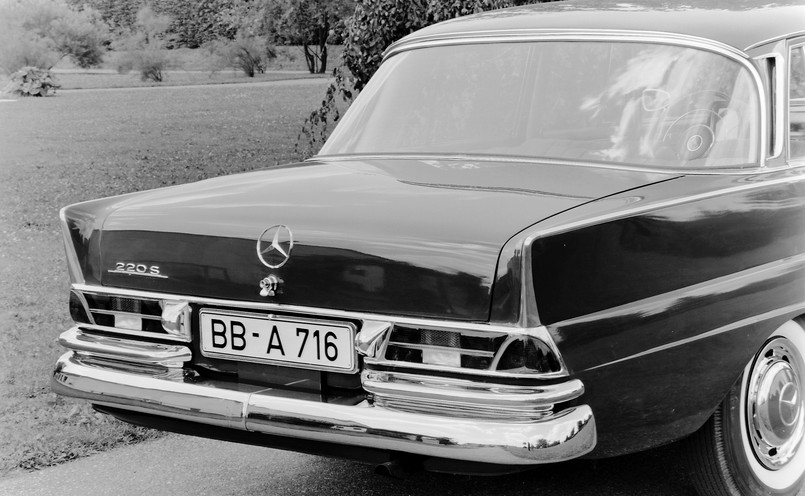 Mercedes 220S