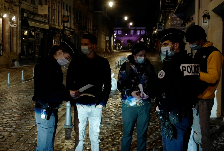 Kasteks najavio da će policijski čas biti uveden za više od dve trećine stanovništva