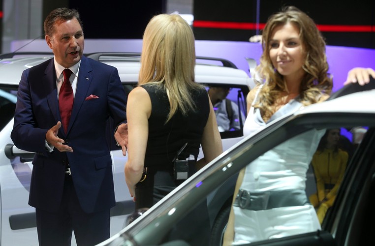 Salon samochodowy w Moskwie