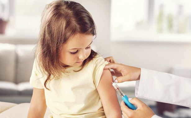 Od 12 grudnia można szczepić na COVID-19 najmłodsze dzieci