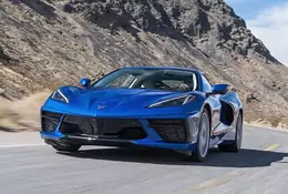 Chevrolet Corvette C8 Stingray – tak jeździ kultowe auto z wolnossącym V8!